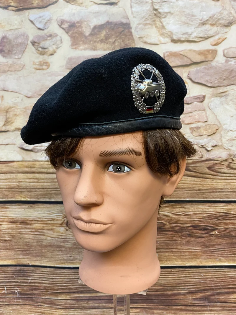 Vintage Uniform-Barett schwarz Gr. 58