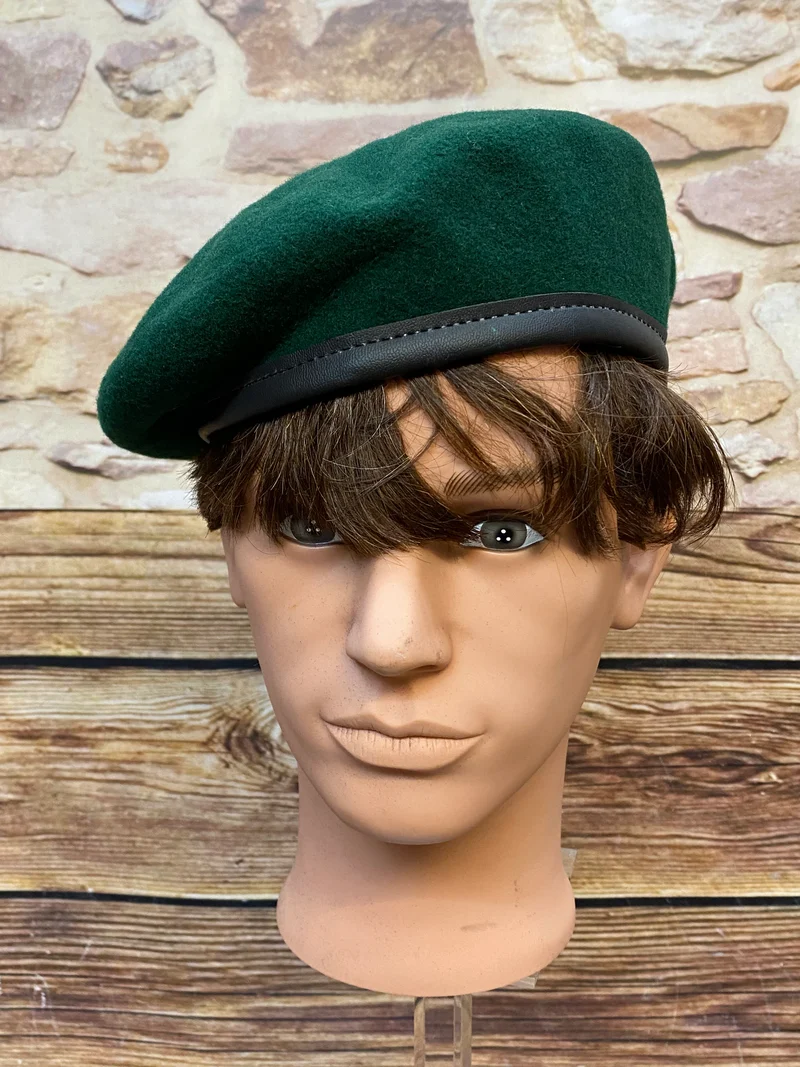 Vintage Uniform-Barett grün Gr. 60