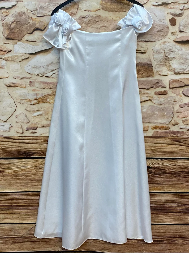 Kommunionkleid weiß mit Rosen-Schultern Gr. 128 – langes Festkleid