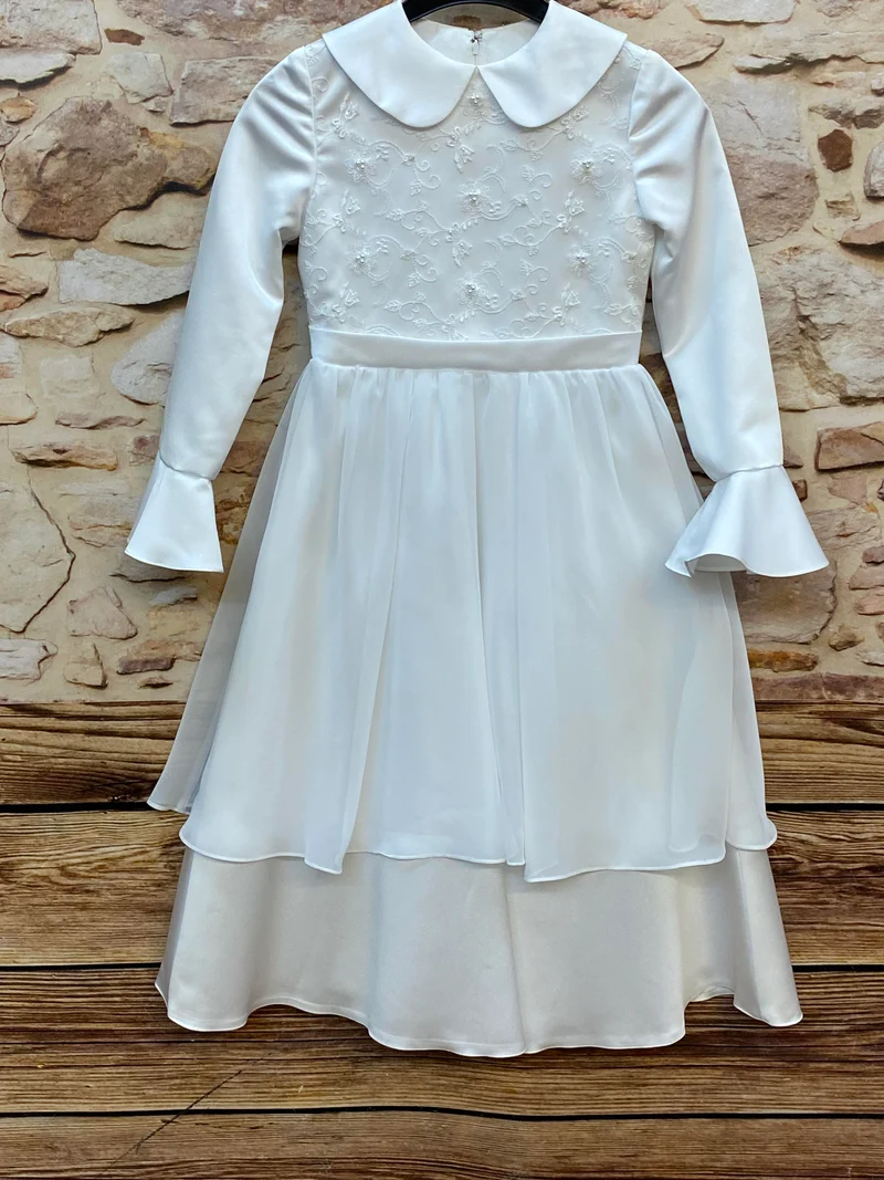 Kommunionkleid weiß mit Kragen, Stickerei & Chiffonrock Gr. 128