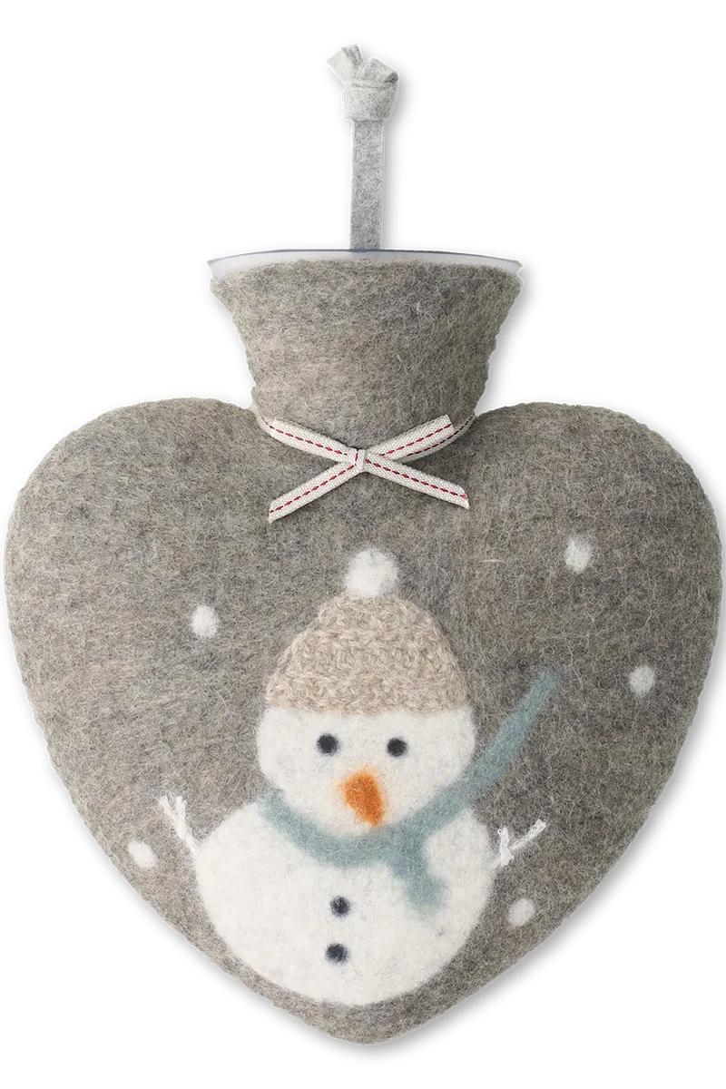 Wollfilz-Wärmflasche in Herzform mit Schneemann