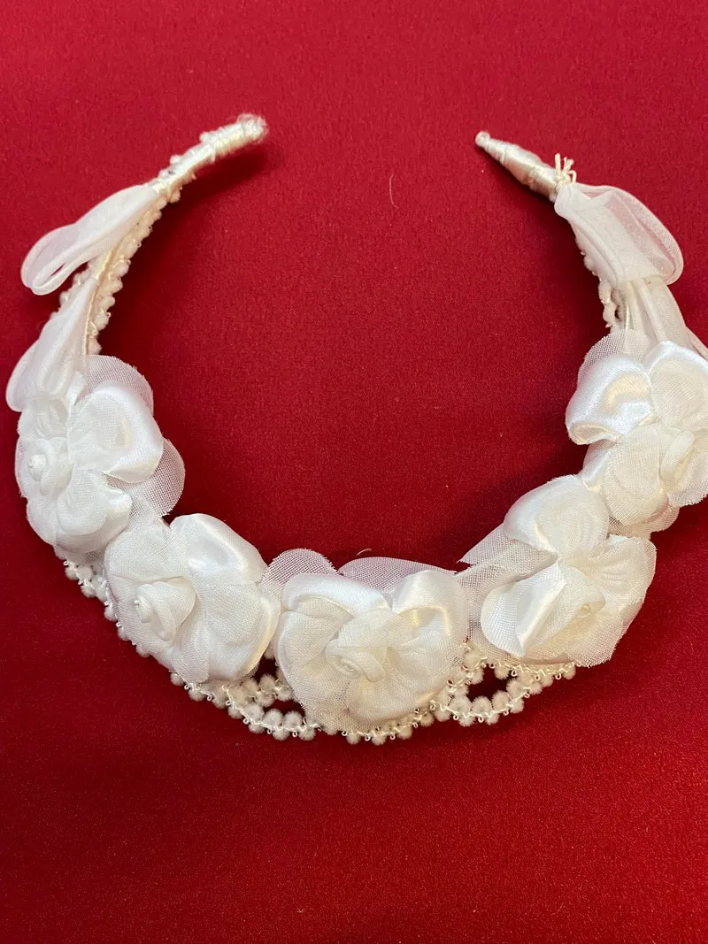 Kommunion Haarschmuck / Haarreif mit Blüten – weiß – ungetragen