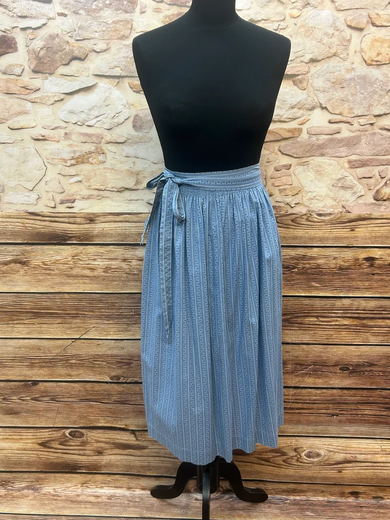 Vintage Dirndlschürze hellblau - lang