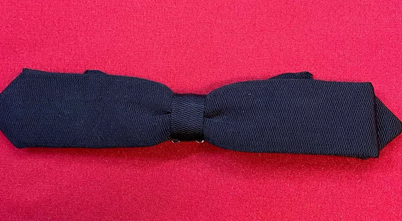 Vintage Fliege schwarz – klassische Herren Schleife auch für Stehkragenhemd
