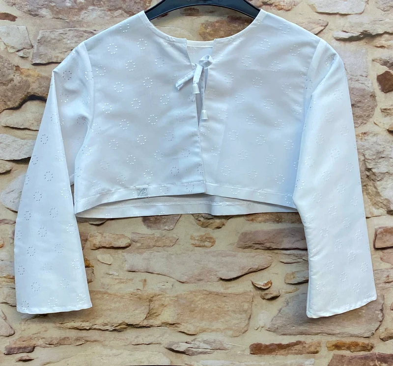 Kommunionjacke Mädchen Gr. 146 weiß – festlicher Bolero mit Muster zur Erstkommunio