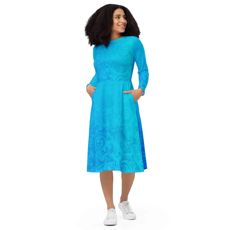 Oceanic Dream: A Wavy Turquoise Midi Dress for Comfort and Style