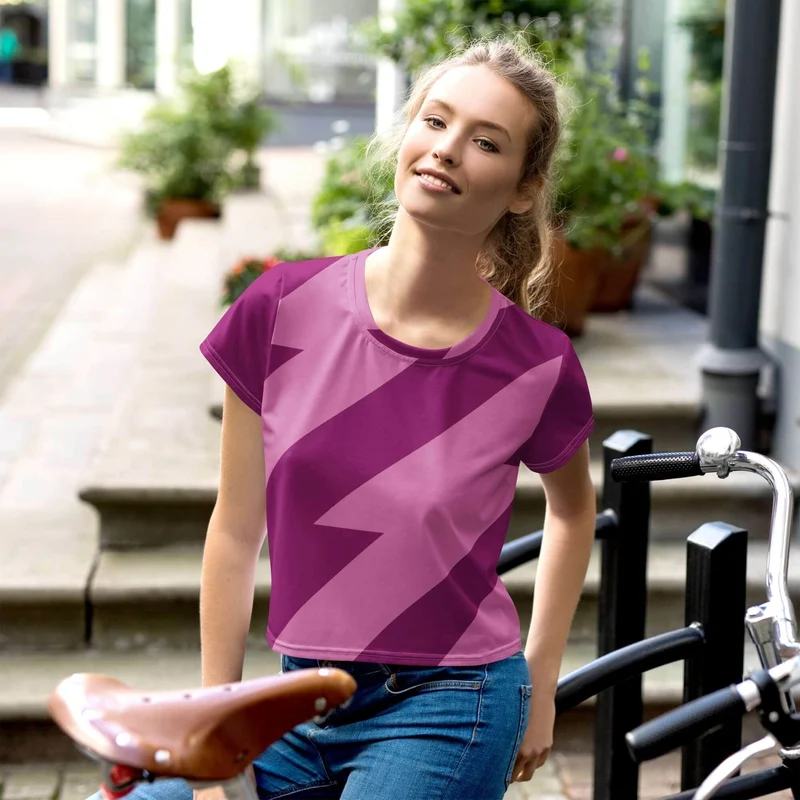 Lightning Strike Women's Crop Top