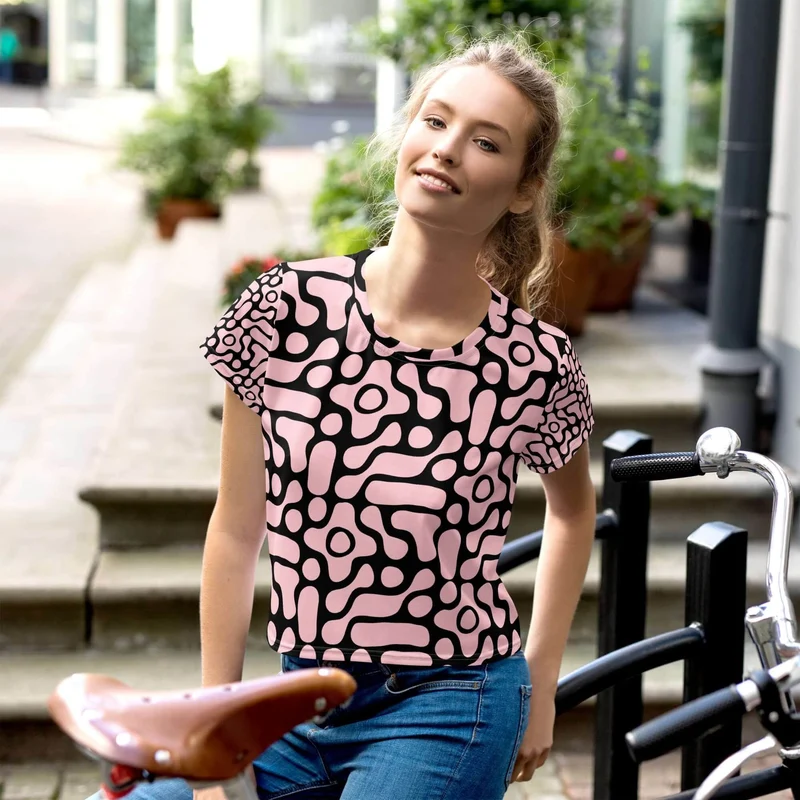 Graffiti Women's Crop Top