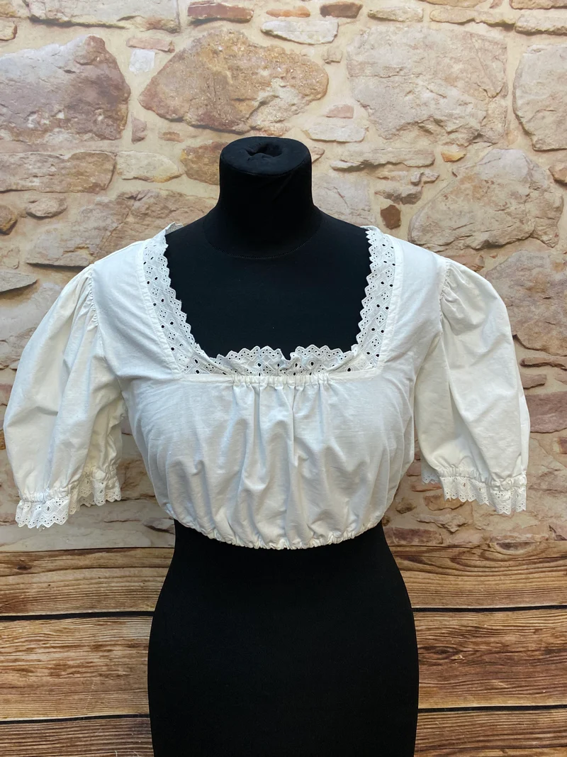 Vintage Dirndlbluse - Puffärmeln – Gr. 40