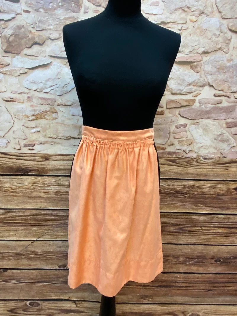 Vintage Dirndlschürze apricot – Baumwolle, kurz