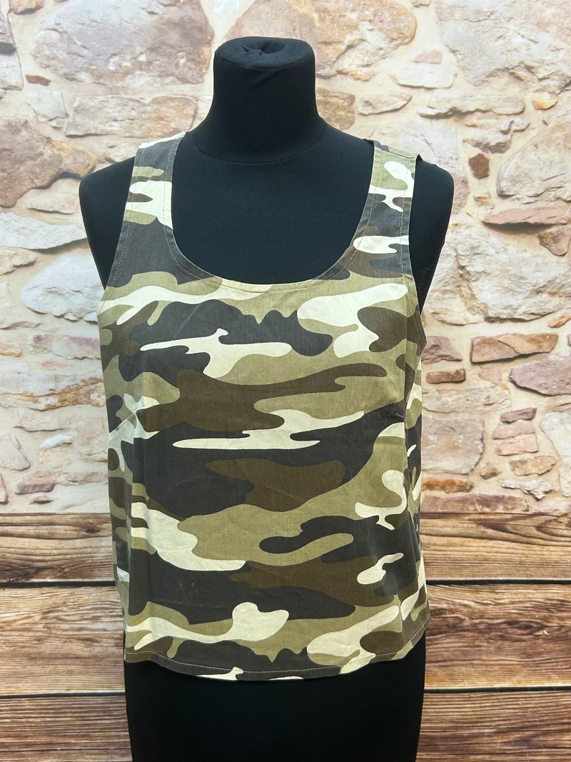 Vintage Camouflage Top Damen – Army Look Oliv Khaki – Größe ca. 40