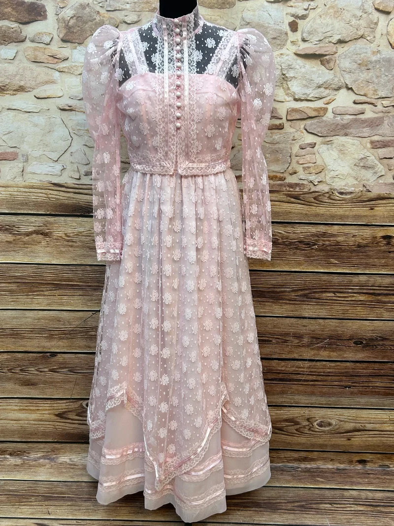 Rosafarbenes Spitzenkleid + Bolero, 70er-Romantik, Unikat