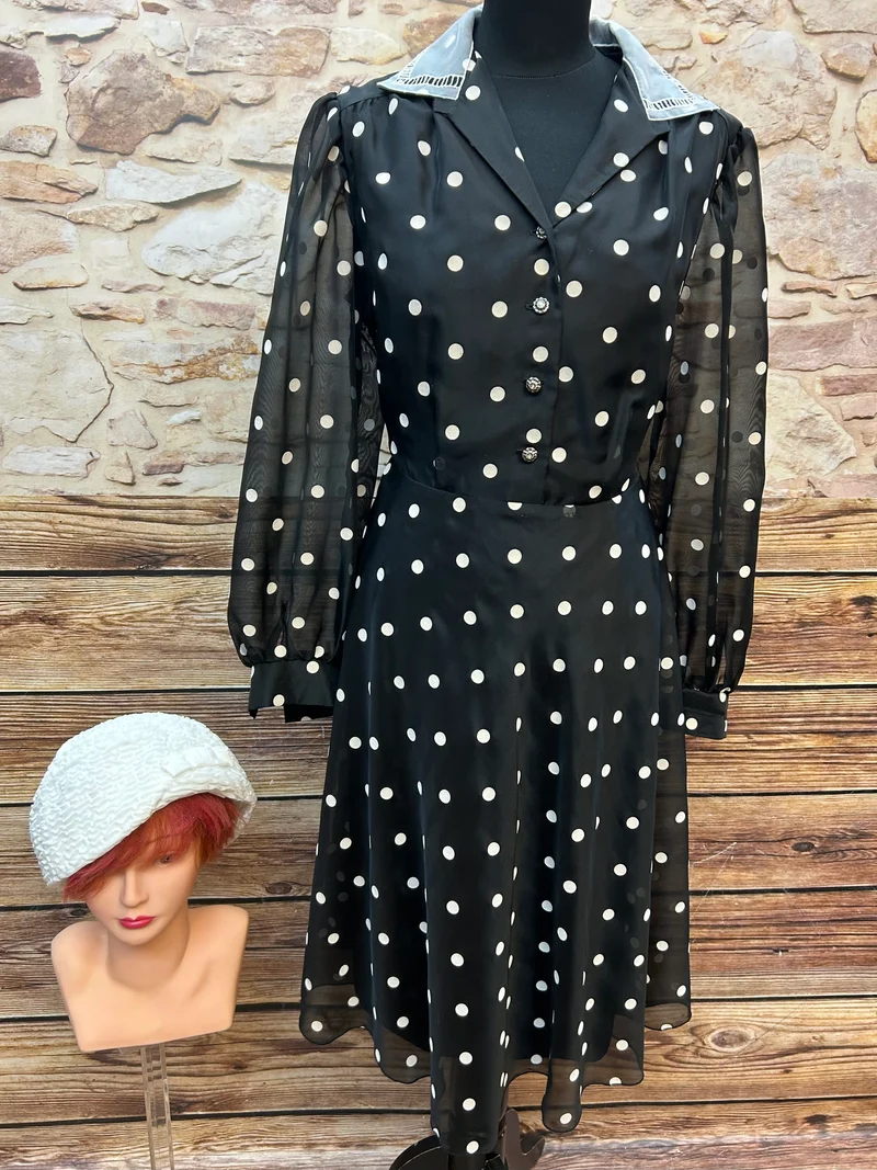 Polka-Dot Chiffonkleid Gr. 44 mit Hut