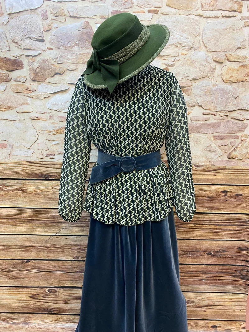 Stilvolles Damenoutfit im britischen 1920er-Jahre-Look, Gr.38