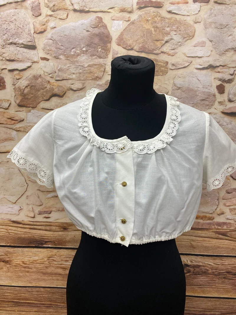 Vintage Dirndlbluse offwhite - hochgeschlossen