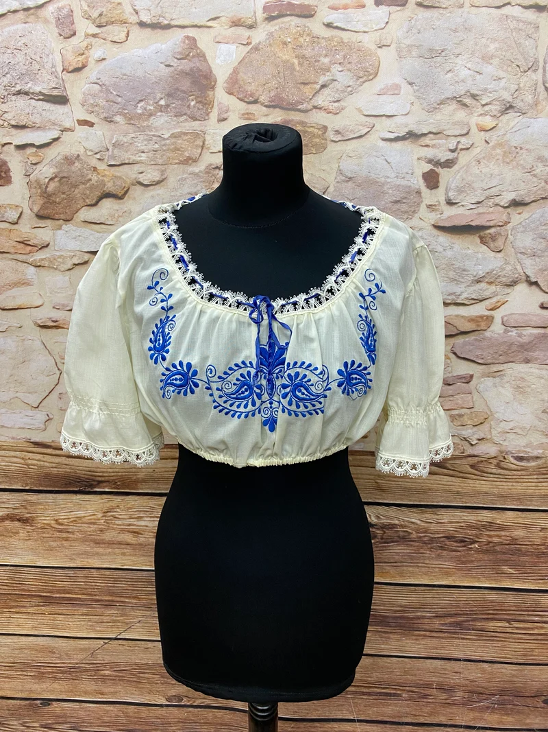 Vintage Dirndlbluse creme - blaue Stickerei, Gr.44