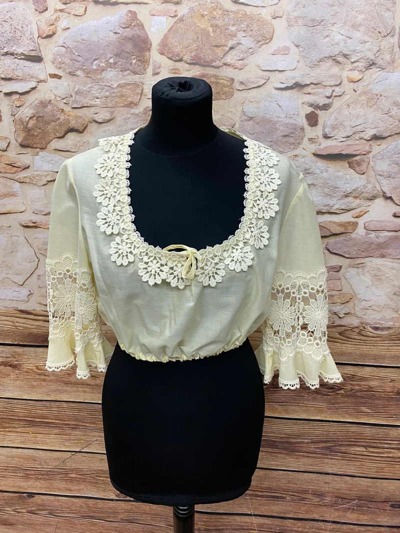 Vintage Dirndlbluse creme - 1970er Jahre, Gr.44