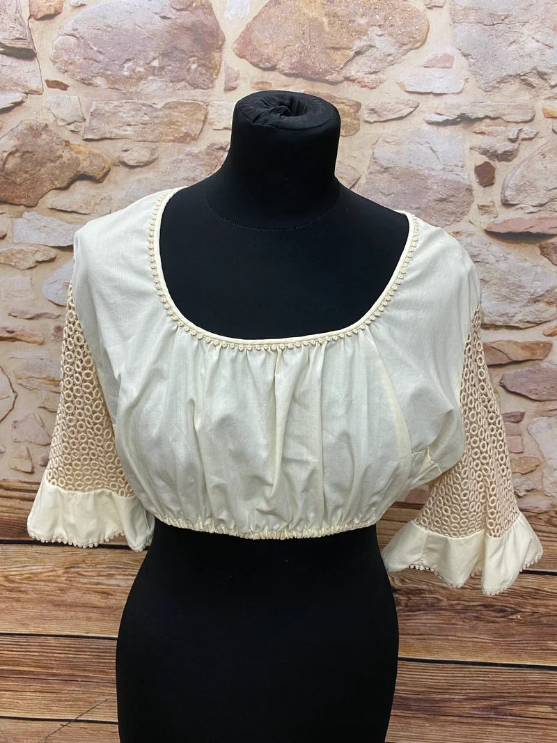 Vintage Dirndlbluse creme - Gr.48