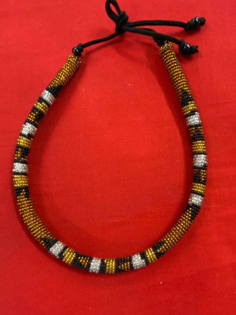 Vintage Perlen-Halskette – Gold Schwarz Silber – handgefertigt