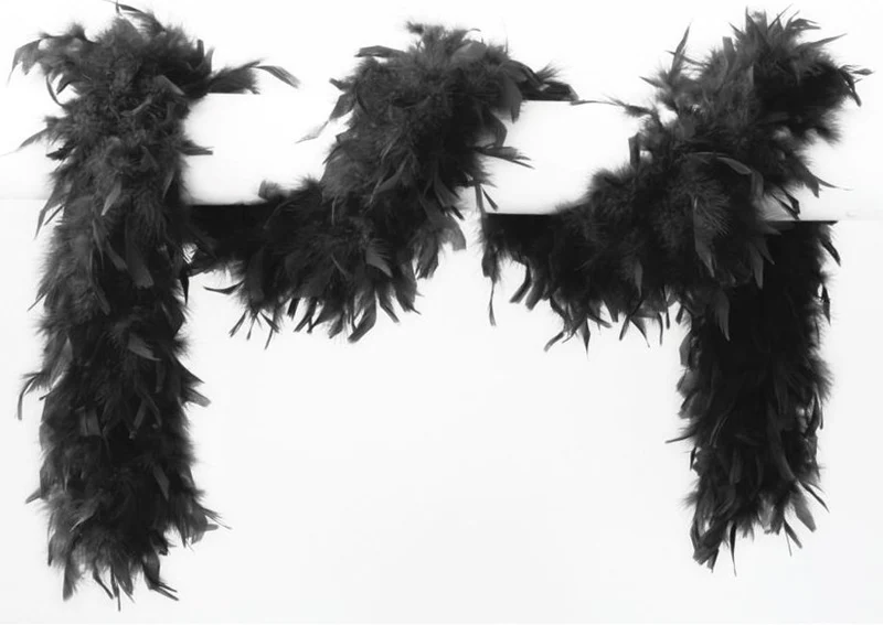 Elegante Schwarze Federboa 180cm