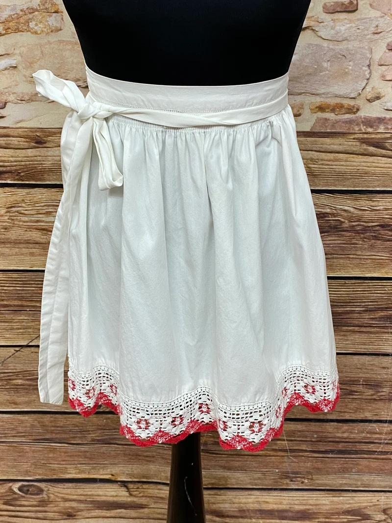 Vintage Dirndlschürze weiß rot Spitze – Trachten Schürze Baumwolle Gr. 34