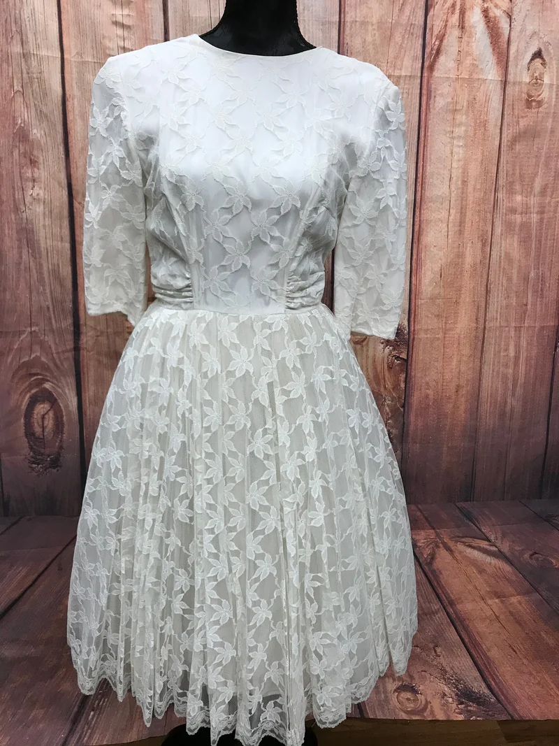 Original 50er Jahre Petticoat-Brautkleid aus Spitze – Gr. 34