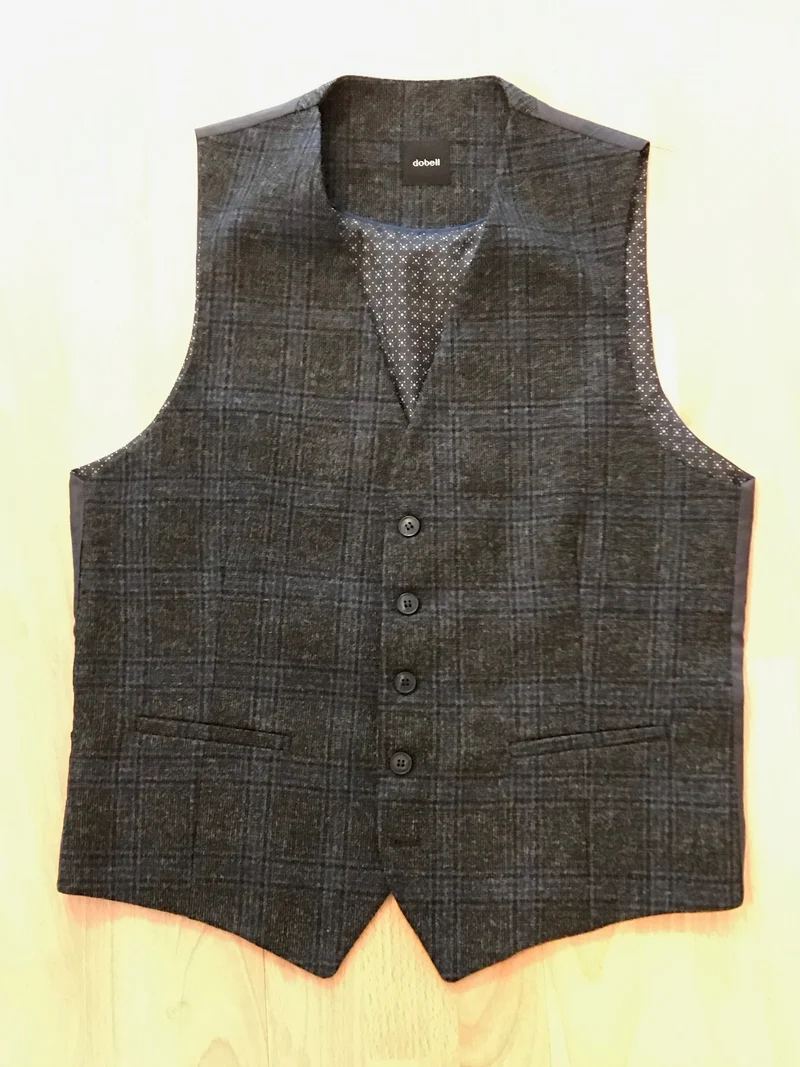 Moderne karierte Herren-Weste – Größe 46 – Schwarz/Blau aus 100 % Wolle