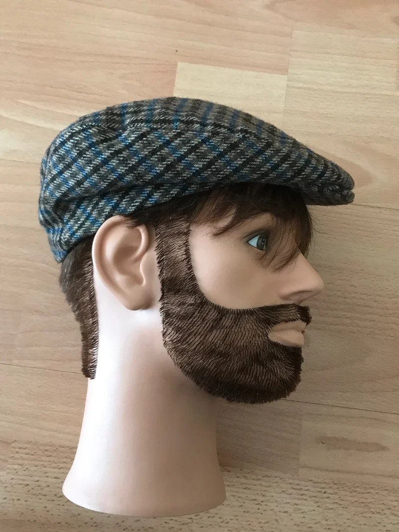 Vintage Schiebermütze im Karo-Muster (Größe 57)