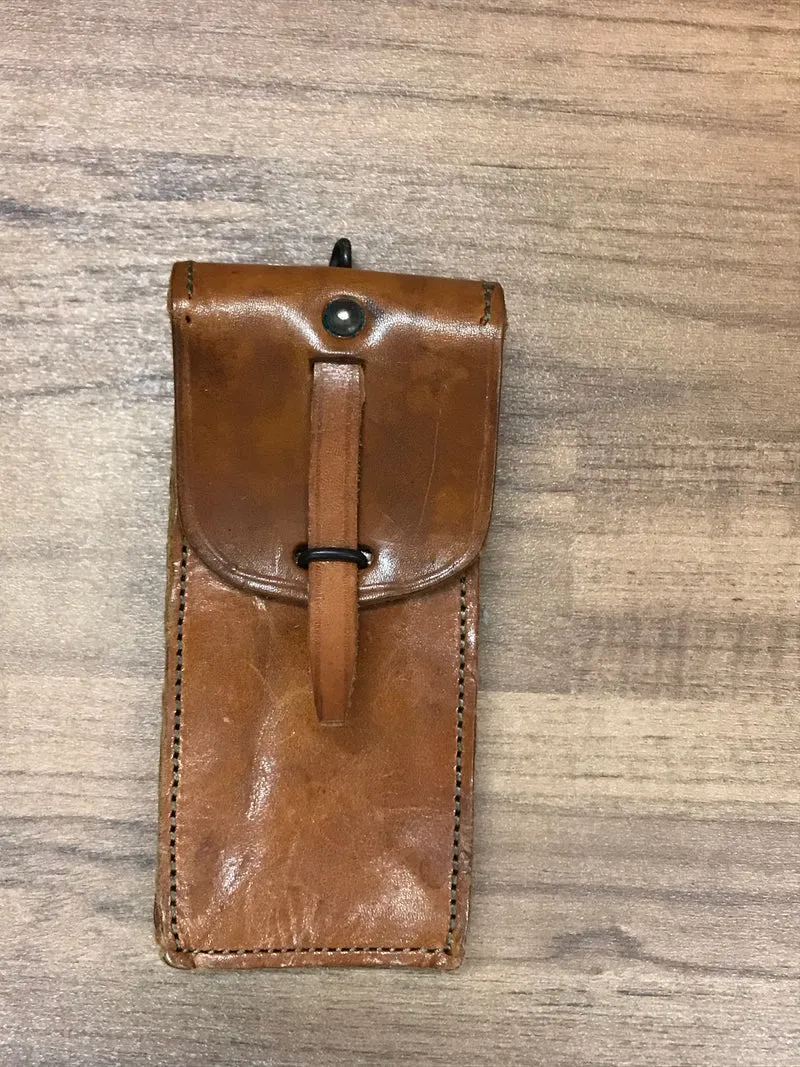 Vintage Lederetui mit Patina (17 x 8 cm)