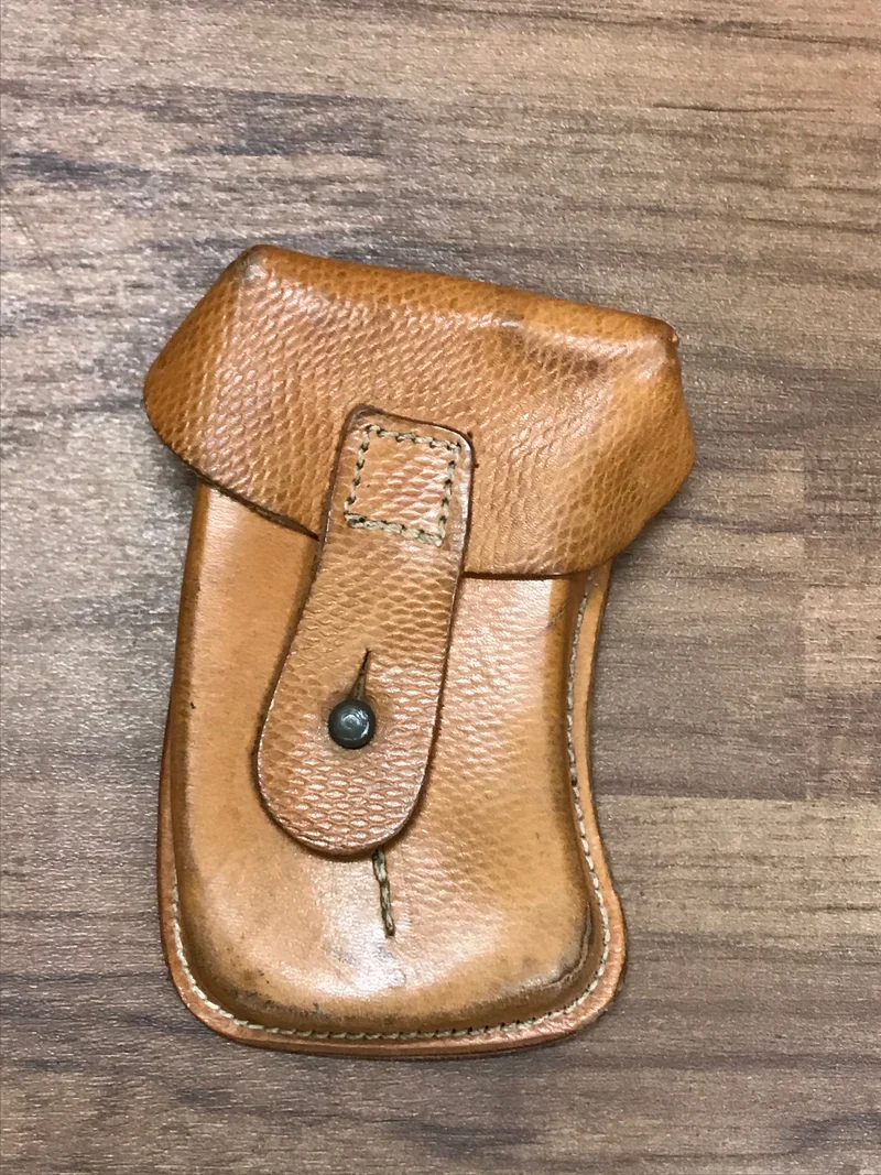 True Vintage Lederetui mit Patina (14 x 9 cm)
