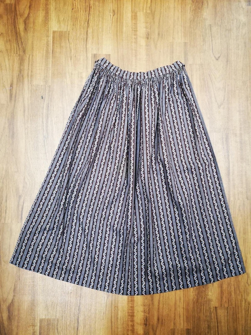 Vintage Dirndlschürze braun blau - mittellang