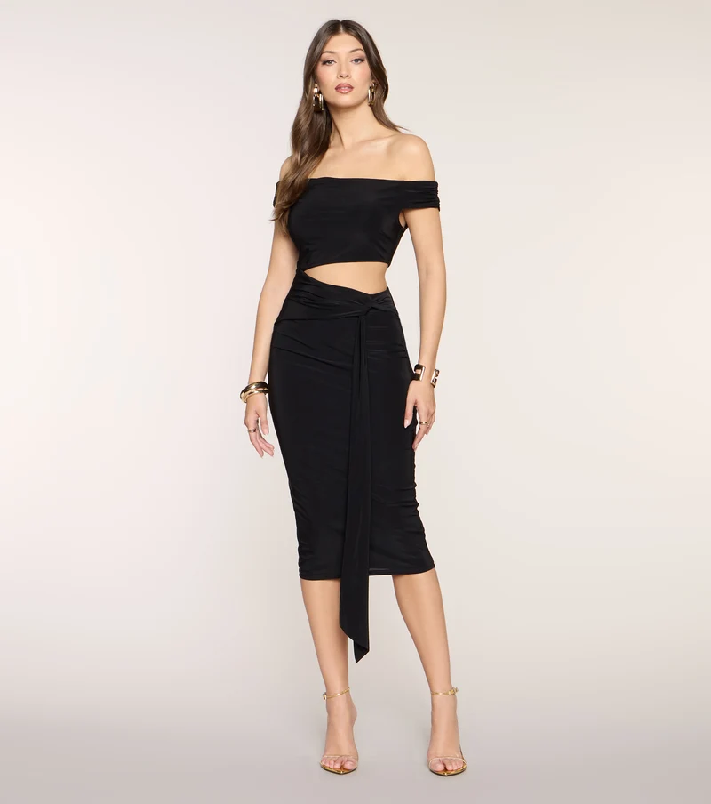 Love At First Off-Shoulder Midi Dress