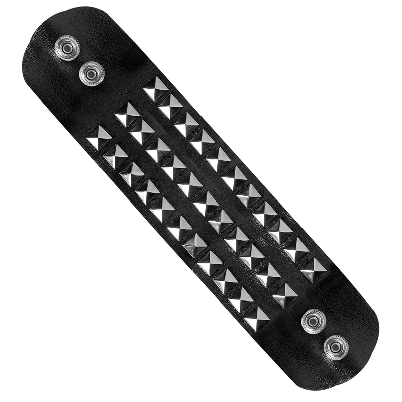 Rockiges Nietenarmband Dreireihig