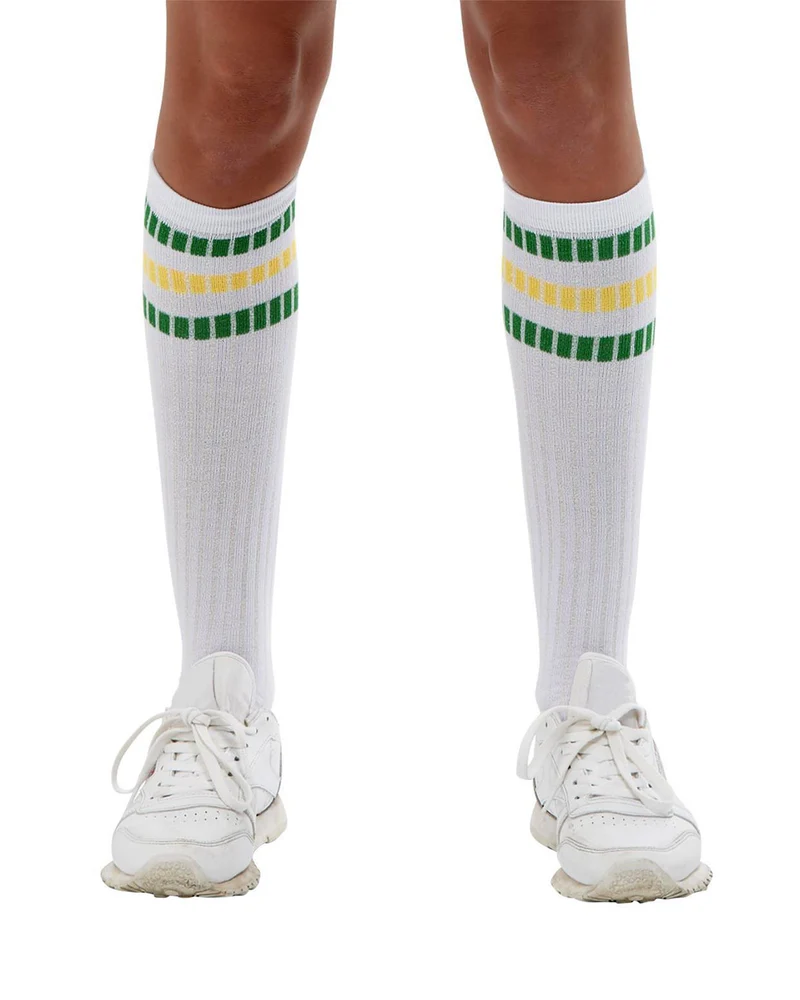 80er Jahre Sportsocken als Kostümzubehör